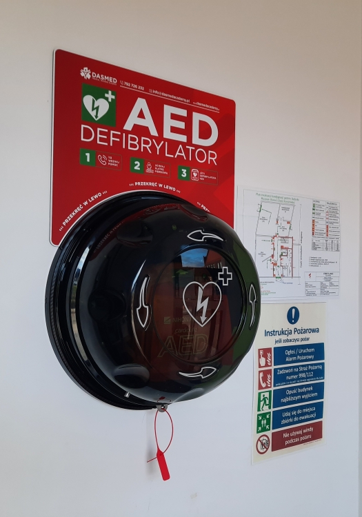 Defibrylator AED w Muzeum Historii Ziemi Kamieńskiej